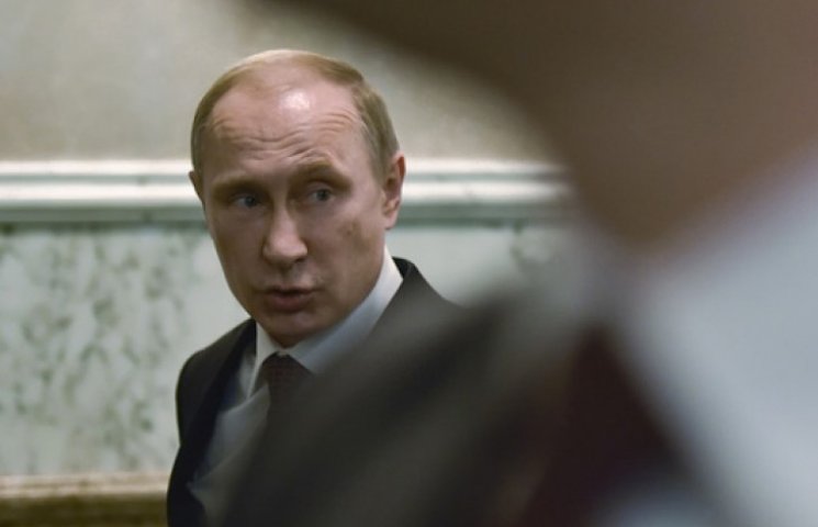 Нервный Путин в Минске сломал ручку…