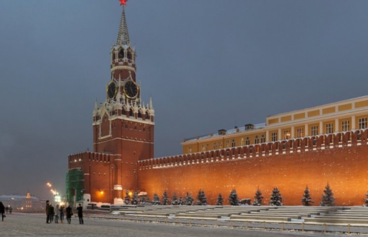 В России выставили на продажу Кремль – С…