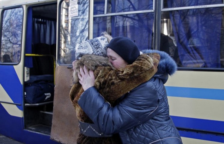 «Азов» эвакуировал всех жителей разрушен…