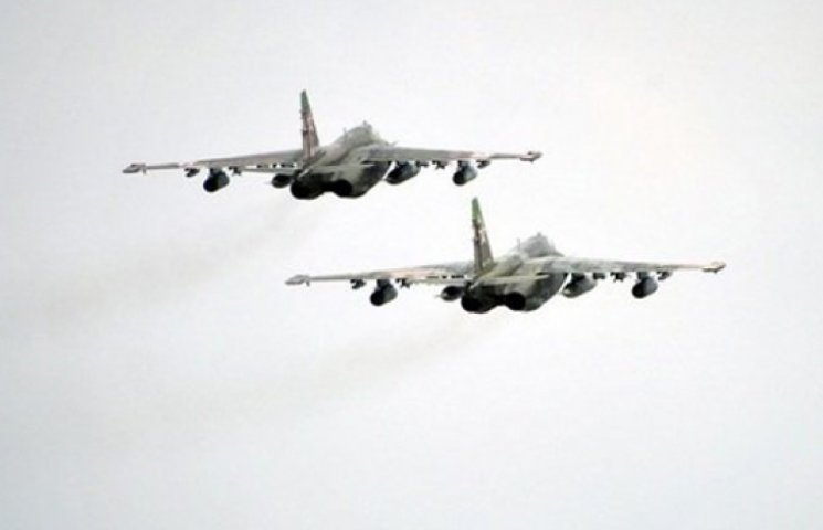 Два російські літаки засікли біля узбере…