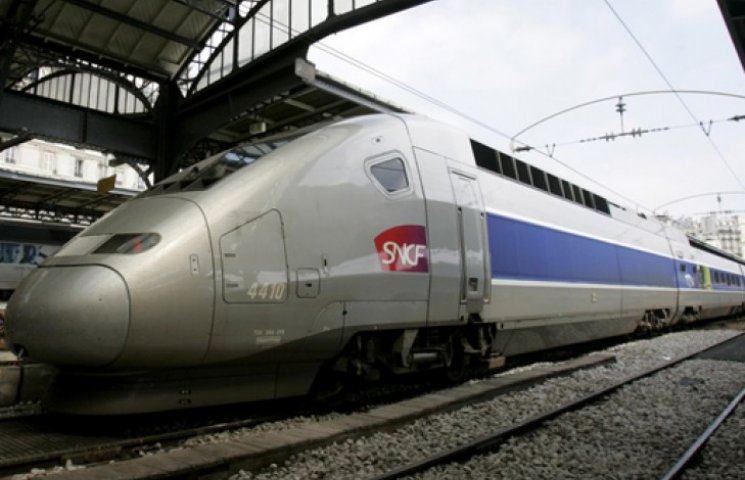 В Цюрихе столкнулись пассажирские поезда…