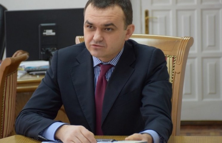 Голова Миколаївської ОДА позбувся радник…