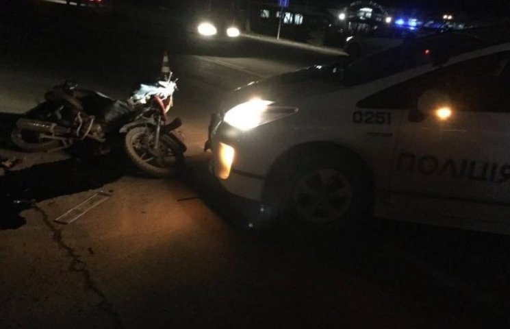 У Мукачеві копи збили дідуся на мотоцикл…