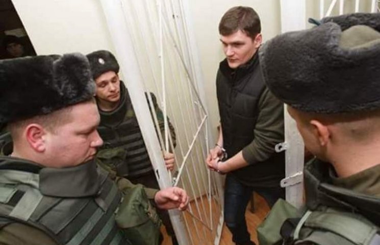 Суд Ужгорода віддав на поруки депутатам…