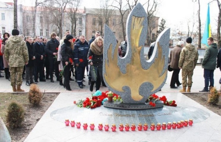 Вінничани вшанували пам'ять Героїв Небес…