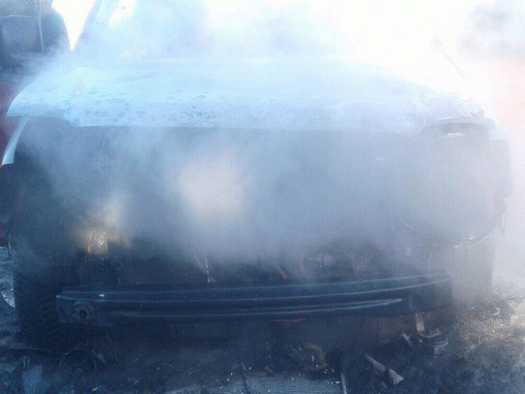 В центре Миргорода горела машина…