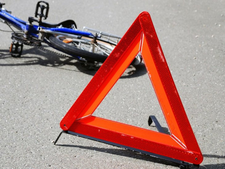 Аварія в Ізяславі зробила з велосипедист…