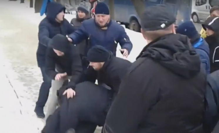 Блокирование бусов "на Киев" в Сумах пер…