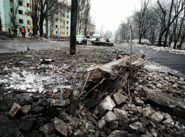 Зачем ВСУ работают по Донецку…