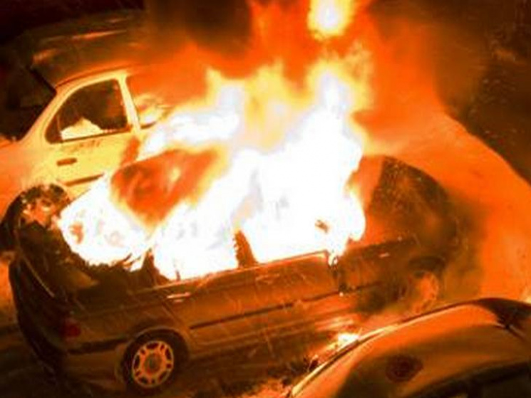 У Кам&#039;янці спалили авто депутата мі…