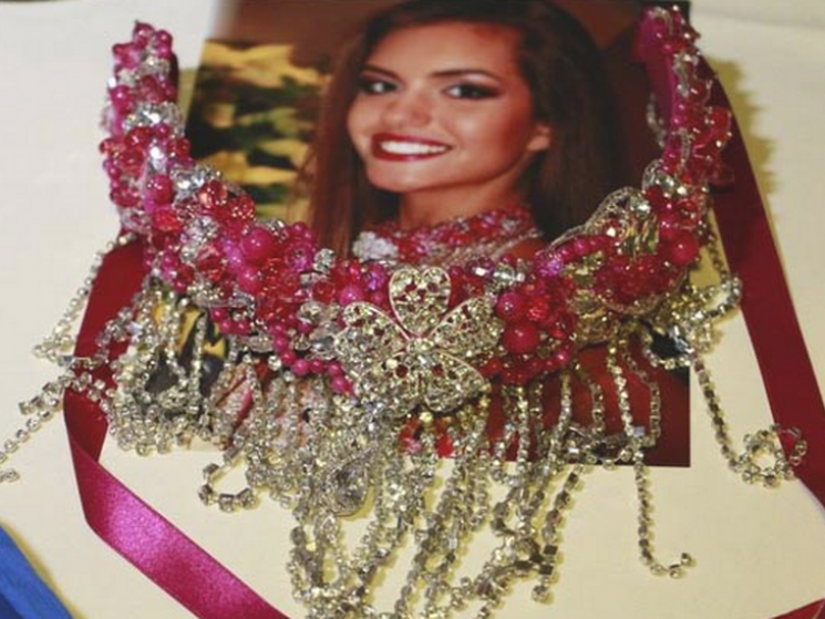 Мисс Украины-2016 продала на аукционе ож…