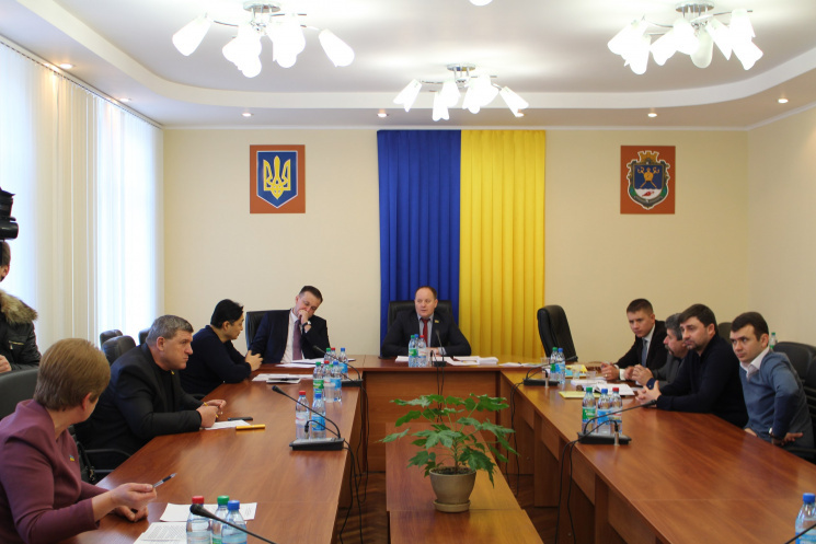 Миколаївські депутати пропонують відклас…