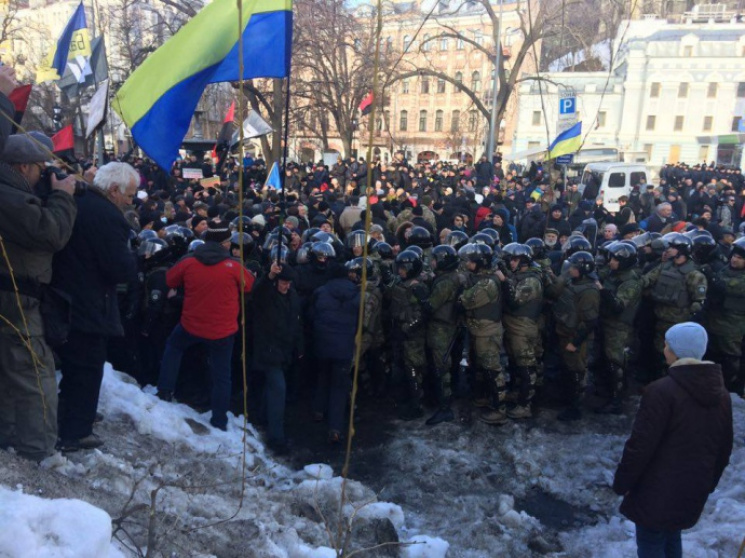 "Блокувальники" Донбасу хочуть встановит…
