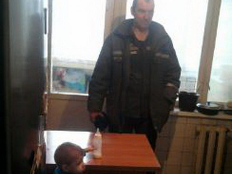 В Павлограде спасатели сняли с балкона т…