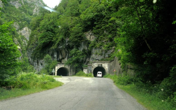 Россияне хотят прорыть тоннель до Черног…