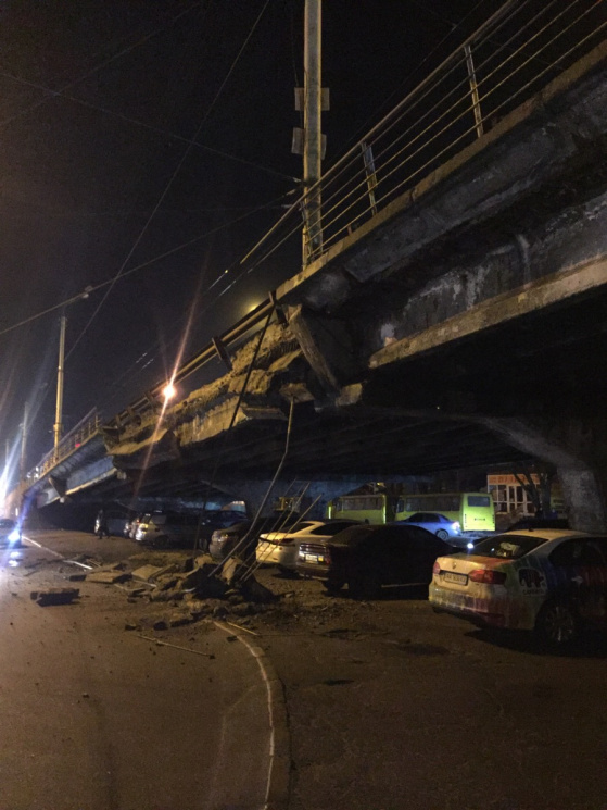 Фото упавшего моста в вельске