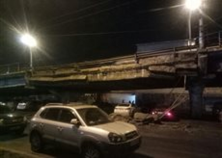 У Києві впав Шулявський міст…