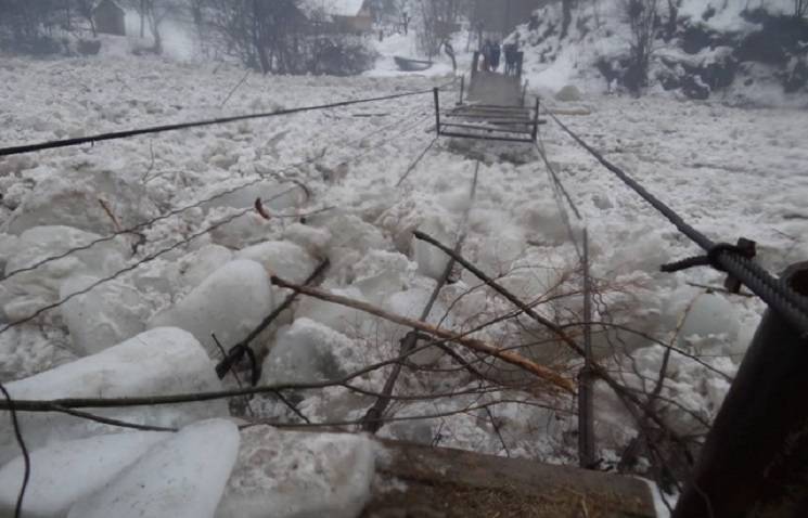 На Дніпропетровщині підриватимуть лід дл…