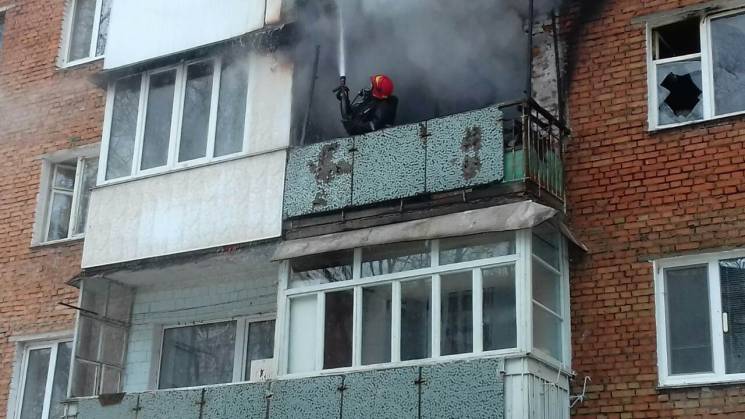 У пожежі в Хмельницькому постраждали п&#…