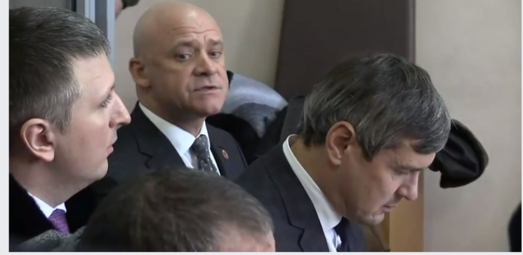 У Києві суд розглядає справу про відстор…