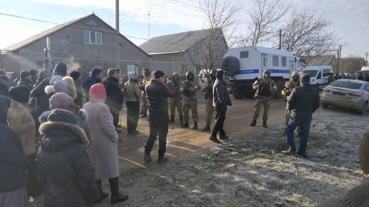 ФСБ знову "шманає" кримських татар: Обшу…