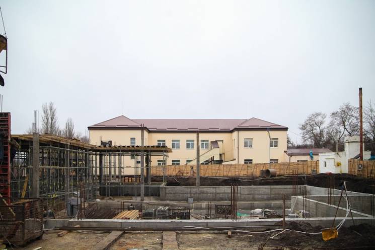 У селі на Дніпропетровщині будують школу…