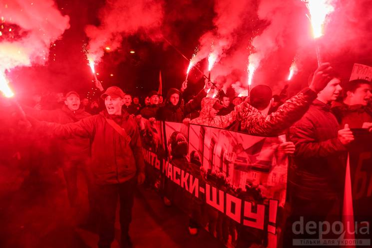 "Бандера, вставай": Як від Авакова вимаг…