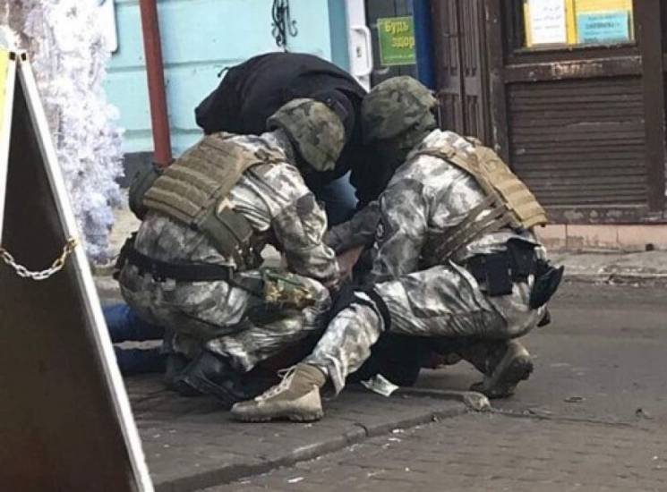 Правоохоронці у Тернополі затримали вима…