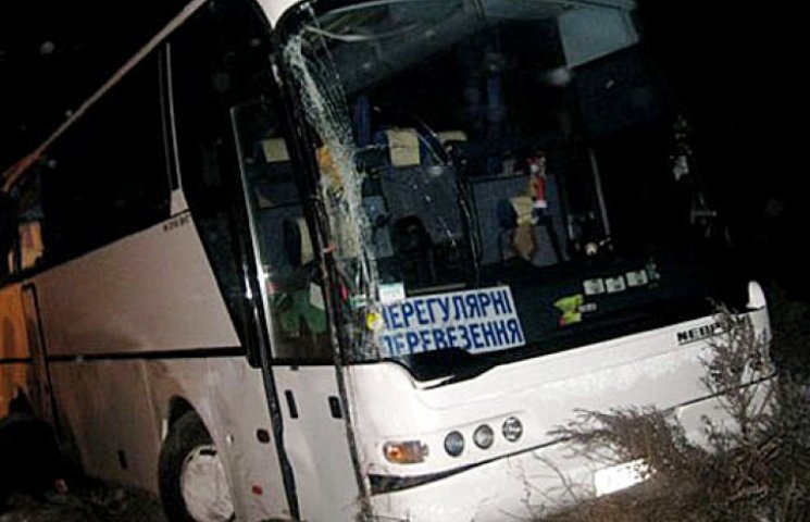 На Тернопільщині перекинувся автобус з п…