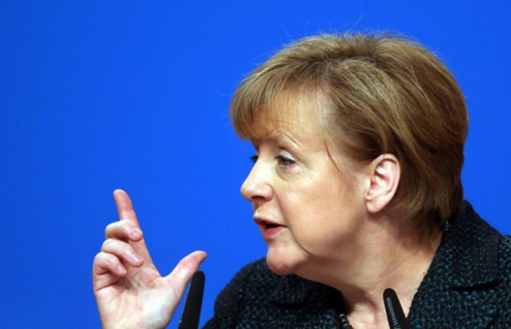 Меркель вказала Путіну «приструнити» бой…