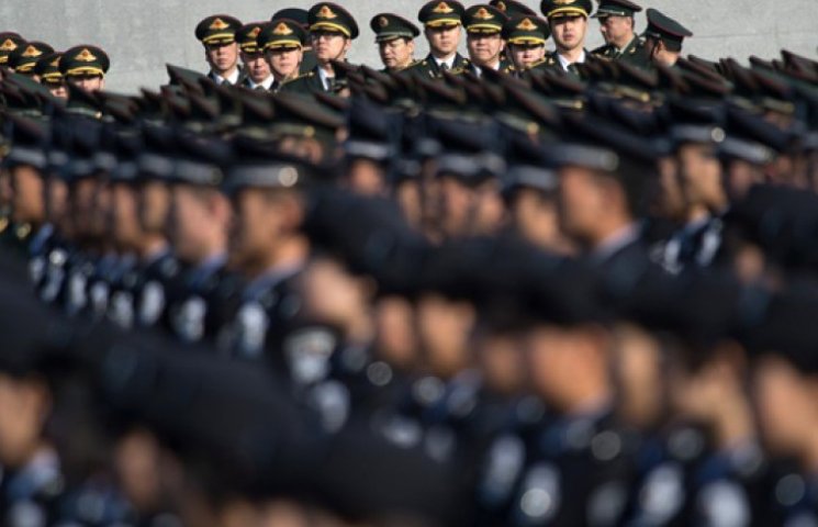 В Китае 16 военачальников обвинили в кор…