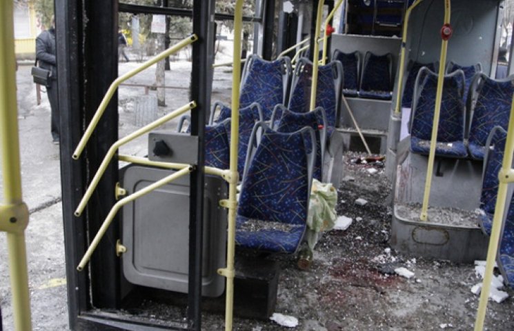 Тролейбус в Донецьку бойовики обстріляли…