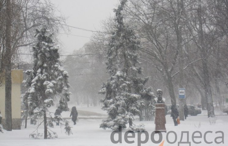 На Одессу снова надвигается мощный снего…
