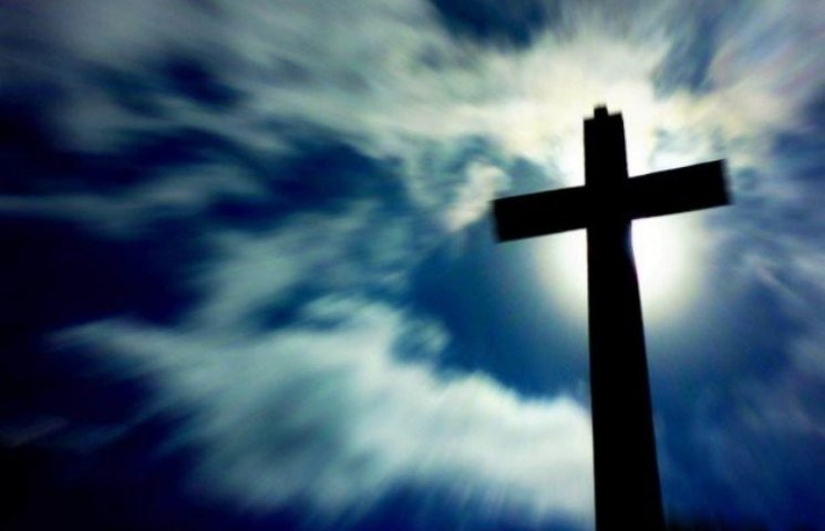 На Закарпатті освятили хрест, встановлен…
