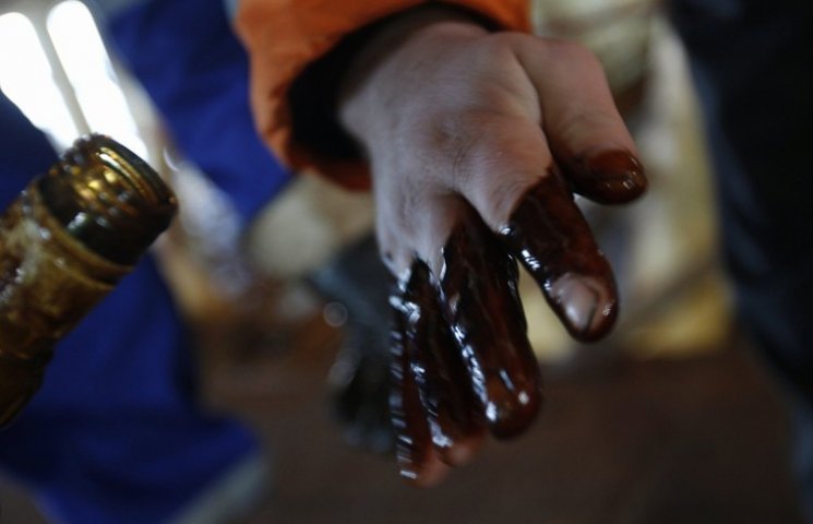 На Сумщині крадуть нафту майже в промисл…