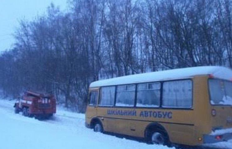 Шкільний автобус на Полтавщині потрапив…