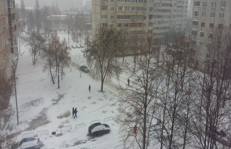 Харків замітає снігом…
