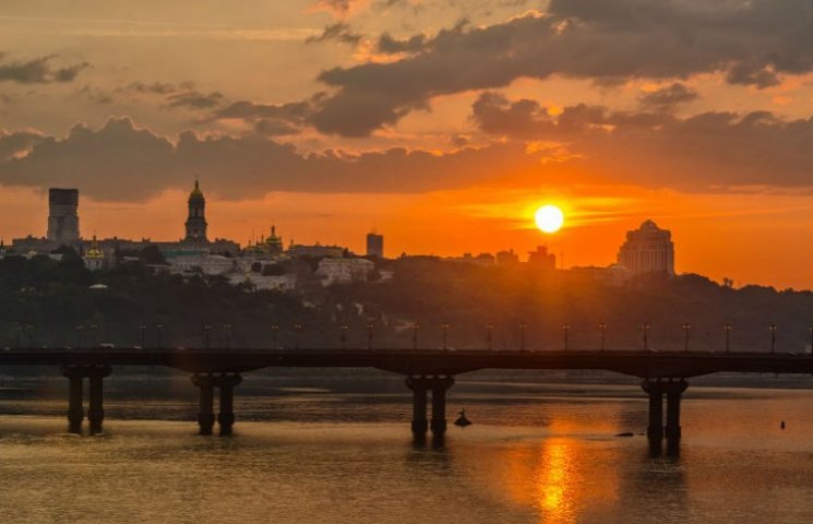Київські заходи сонця увійшли до ТОП-спи…