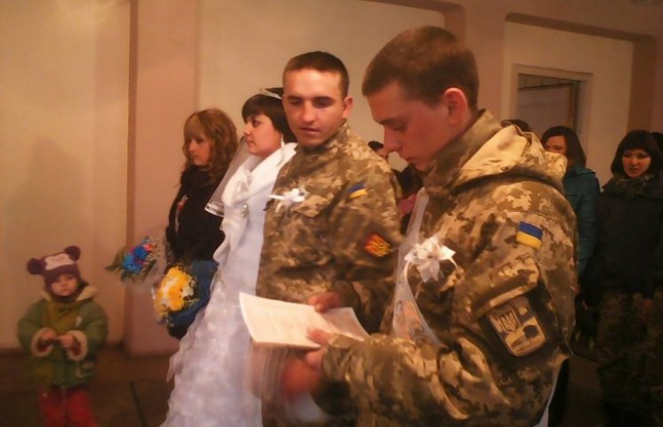 Боєць запорізького батальйону одружився…