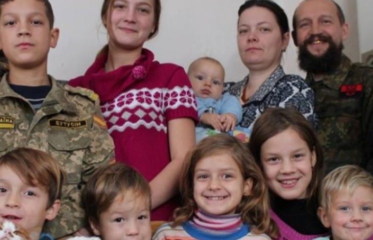 Доброволец АТО с России, отец 10 детей,…