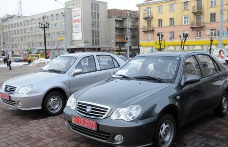 У Вінниці куплять автомобіль афганцю та…