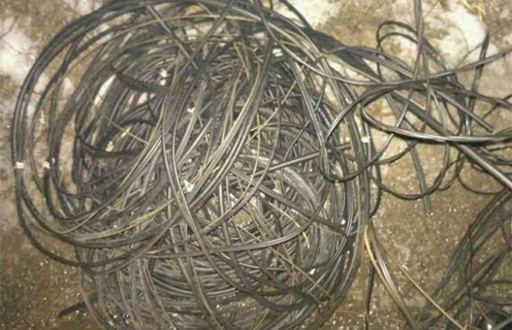 Крадія кабелю зв'язку на Кропивниччині з…