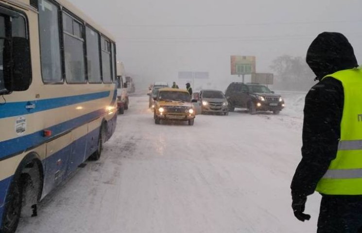 На Миколаївщині маршрутки та автобуси рв…