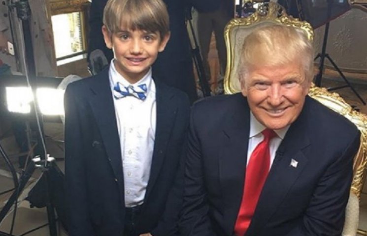 Трамп показав зворушливе фото з онуком…