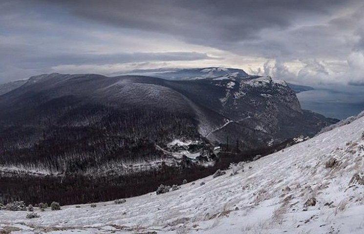 В Крымских горах зафиксировали на снегу…