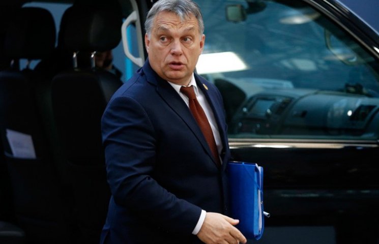 Как Орбан почти догнал Путина…