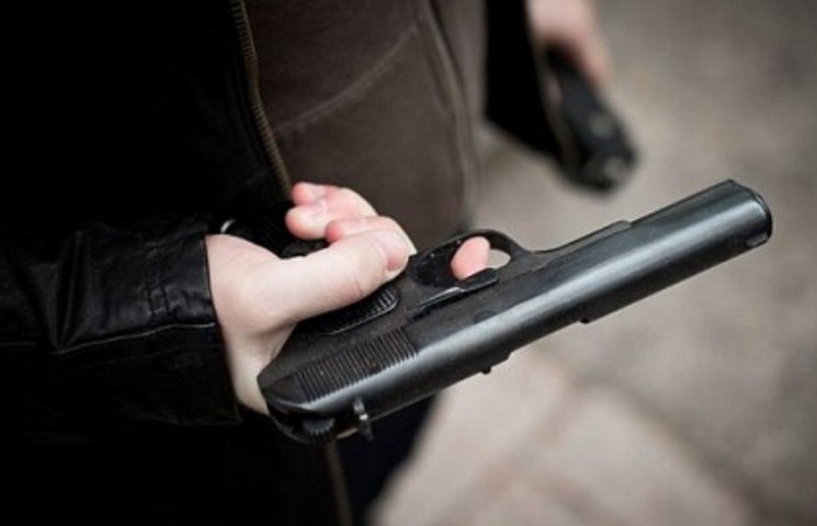 На Миколаїщині екс-правоохоронець погрож…