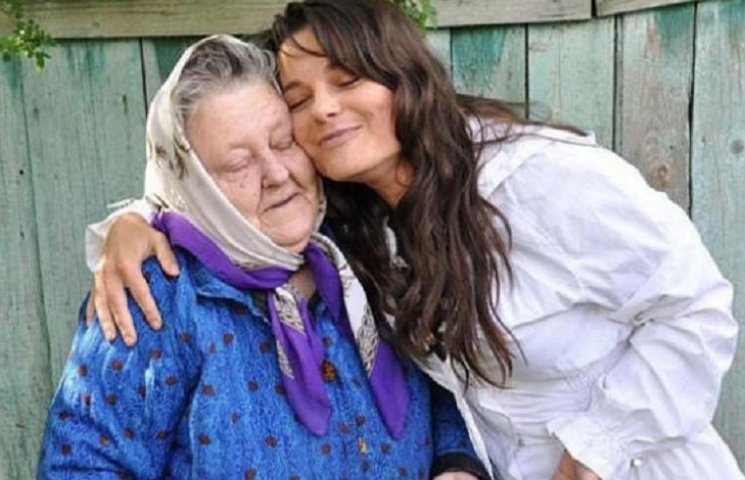 У Наташи Королевой умерла бабушка в Киев…