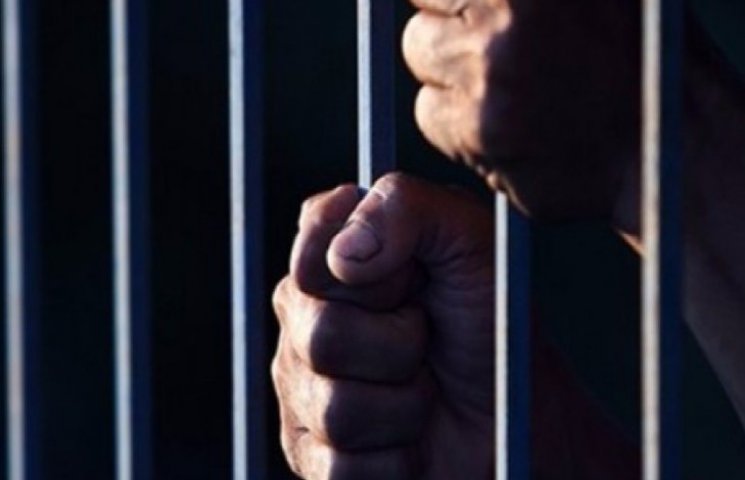 Грабіжника-гастролера засудили в Кам'янц…