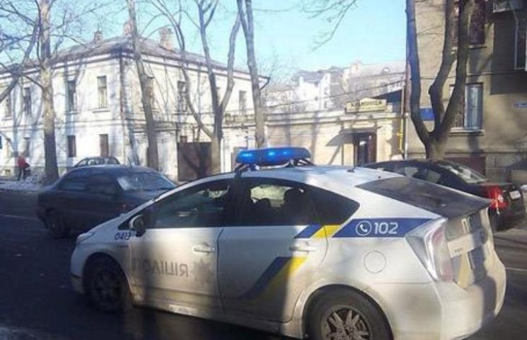 У центрі Миколаєва під колесами авто опи…